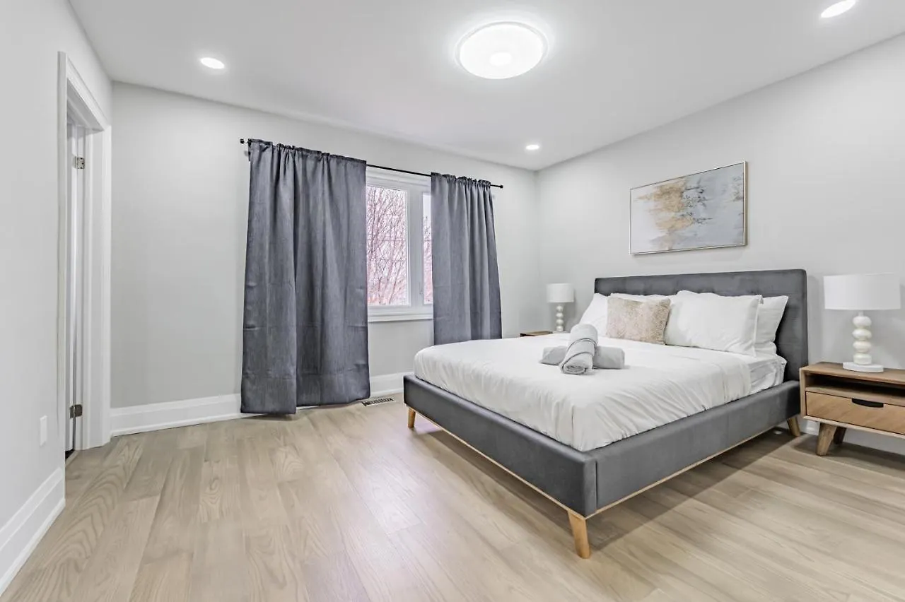 Guest house Victoria Park Property Toronto
